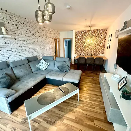 Zum Orangenen Eichhoernchen Apartamento Érfurt