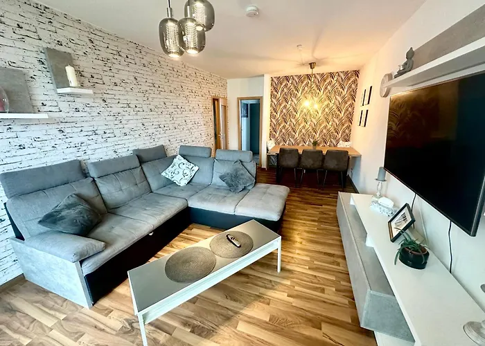 Zum Orangenen Eichhoernchen Lägenhet Erfurt